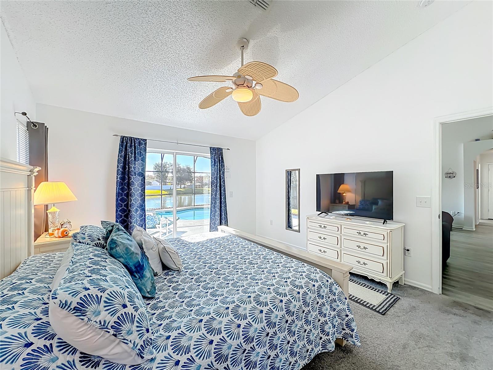 ALLAMANDA GRACE AT CRESCENT LAKES - Residential