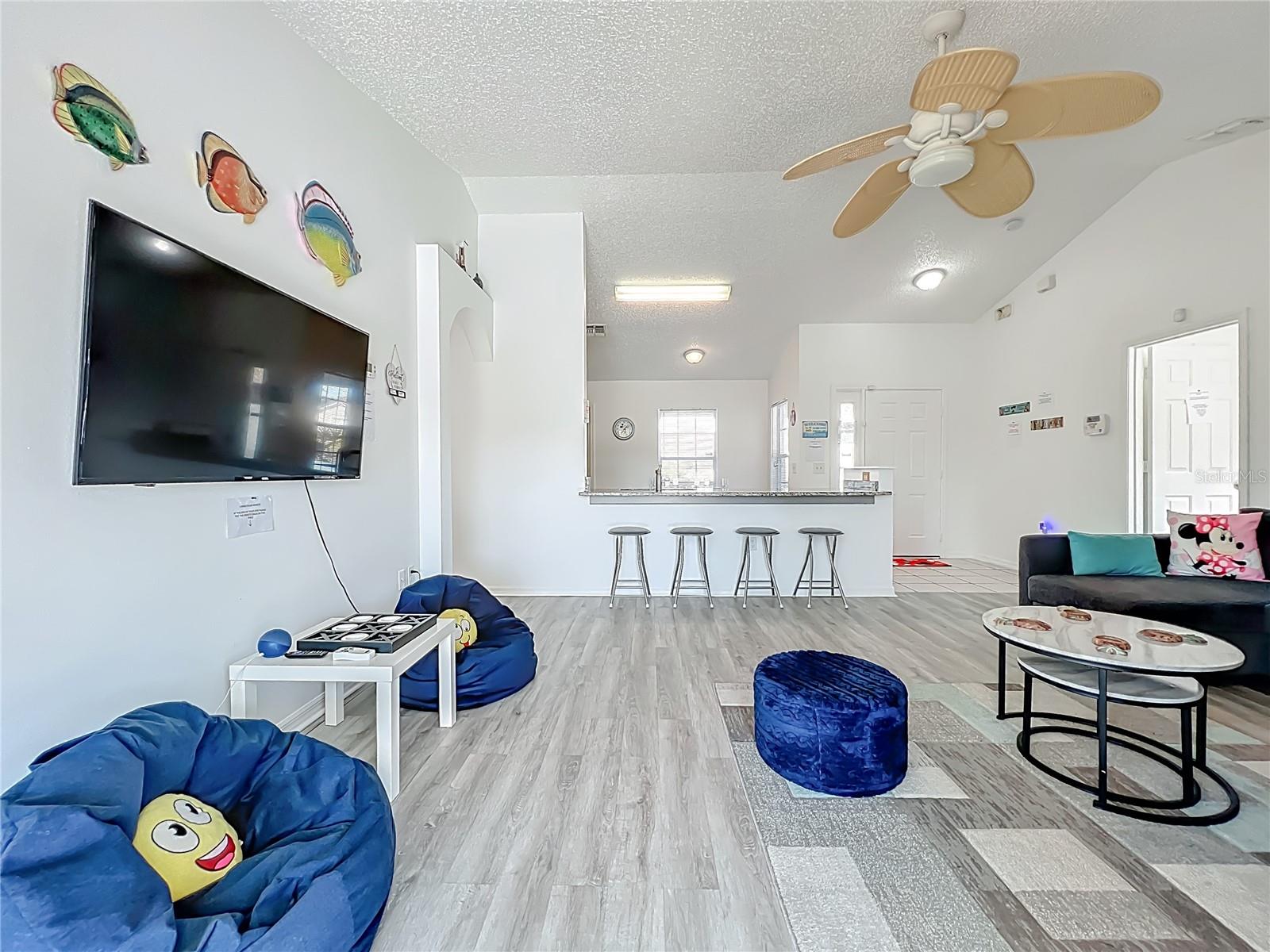 ALLAMANDA GRACE AT CRESCENT LAKES - Residential