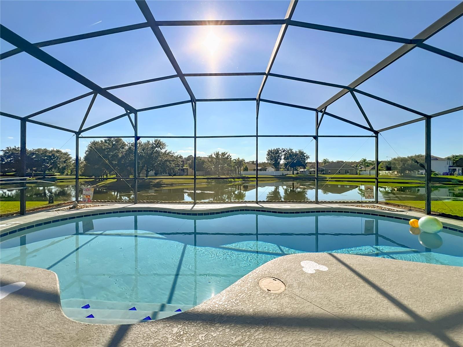 ALLAMANDA GRACE AT CRESCENT LAKES - Residential