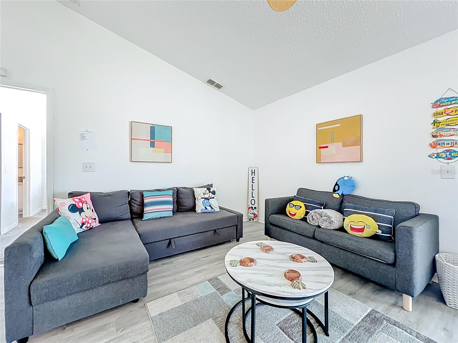 ALLAMANDA GRACE AT CRESCENT LAKES - Residential