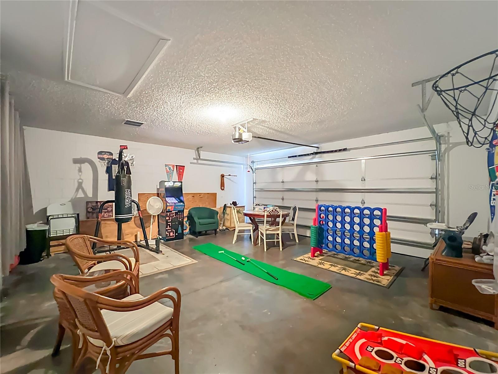 ALLAMANDA GRACE AT CRESCENT LAKES - Residential