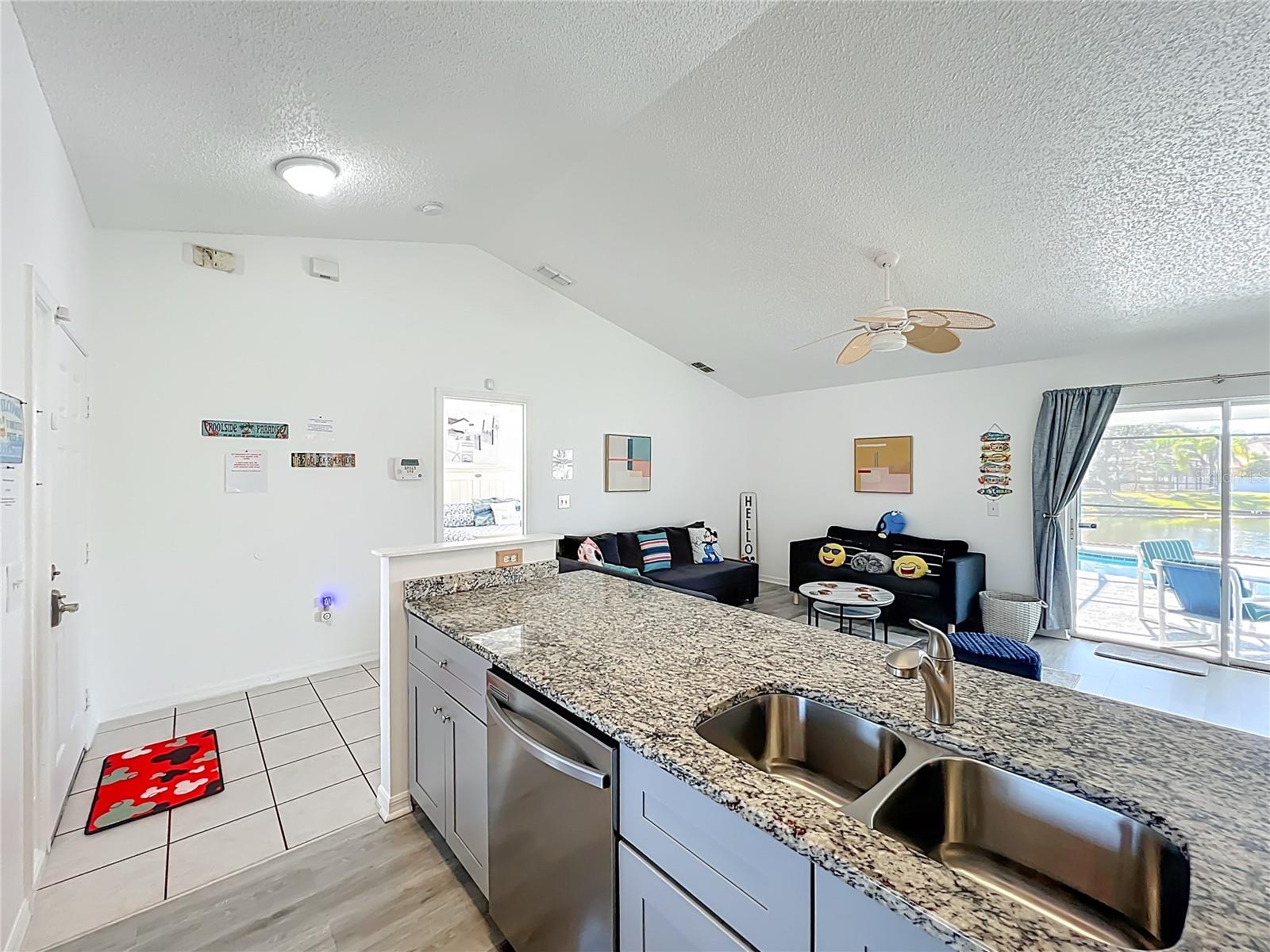 ALLAMANDA GRACE AT CRESCENT LAKES - Residential