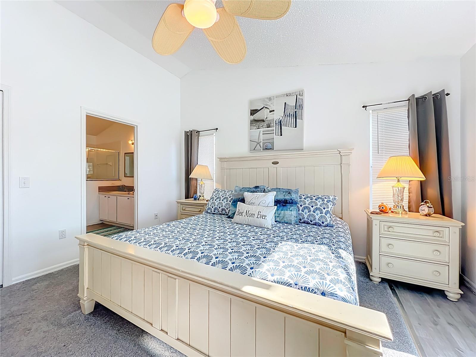 ALLAMANDA GRACE AT CRESCENT LAKES - Residential