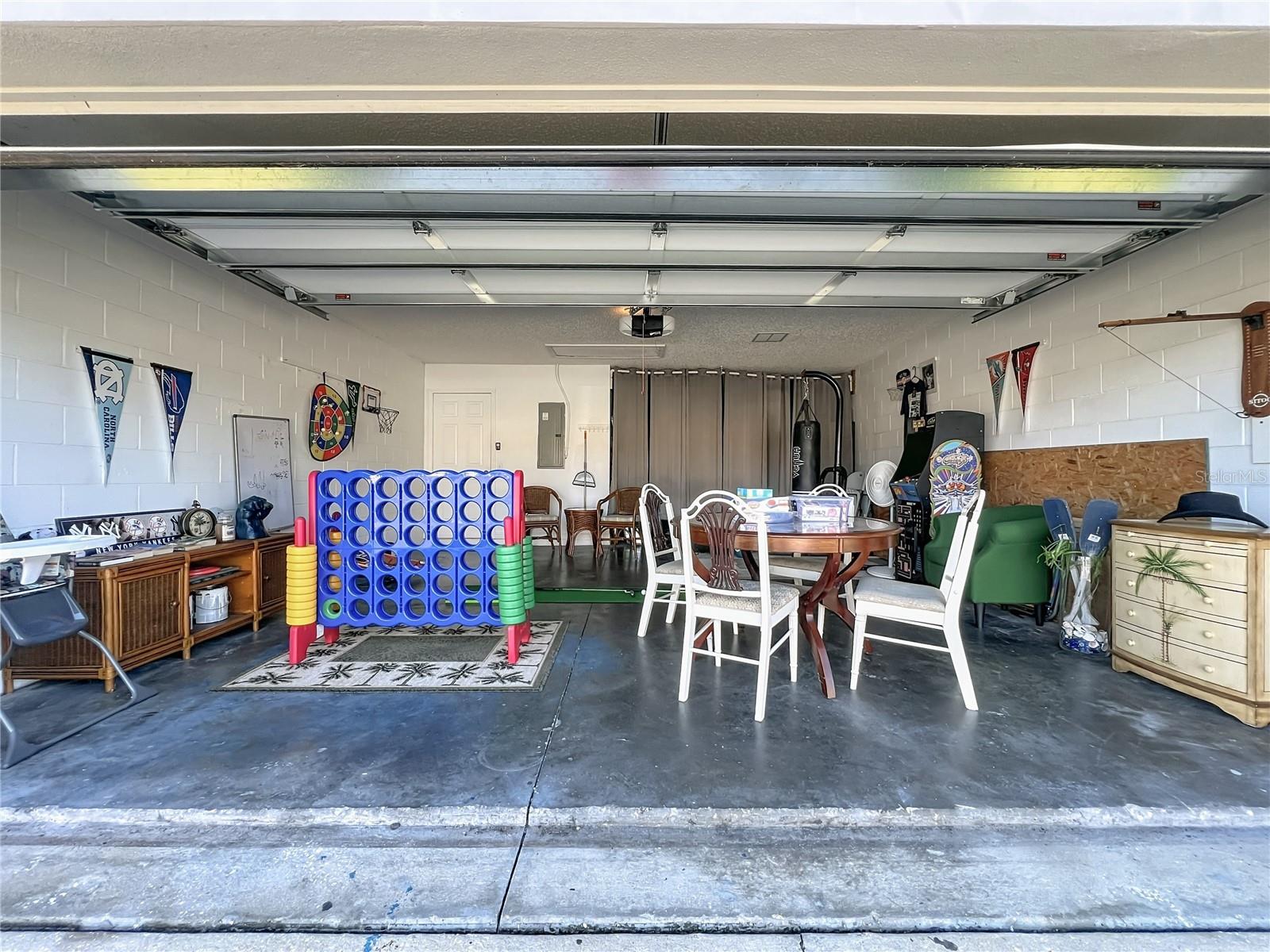 ALLAMANDA GRACE AT CRESCENT LAKES - Residential