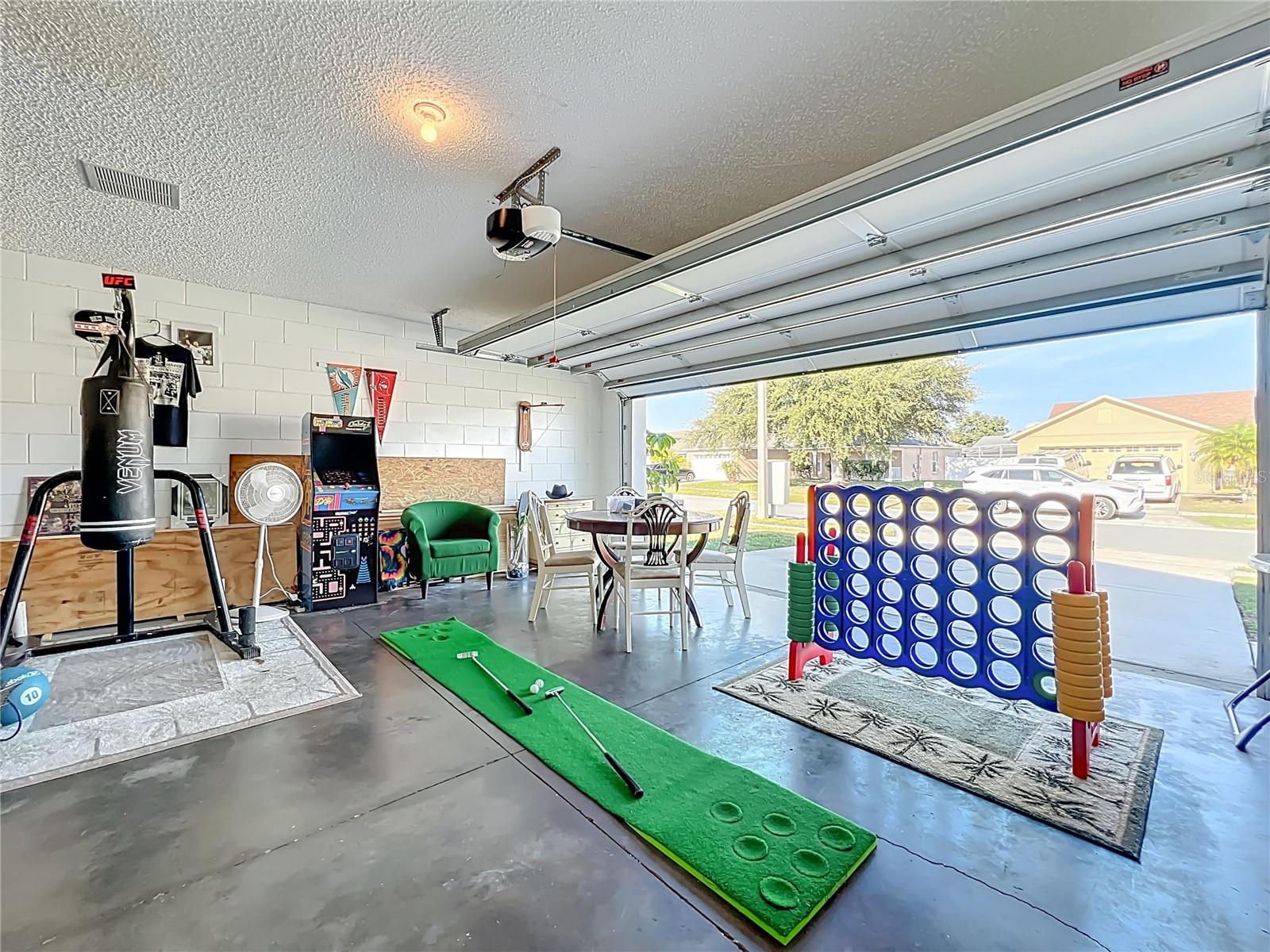 ALLAMANDA GRACE AT CRESCENT LAKES - Residential