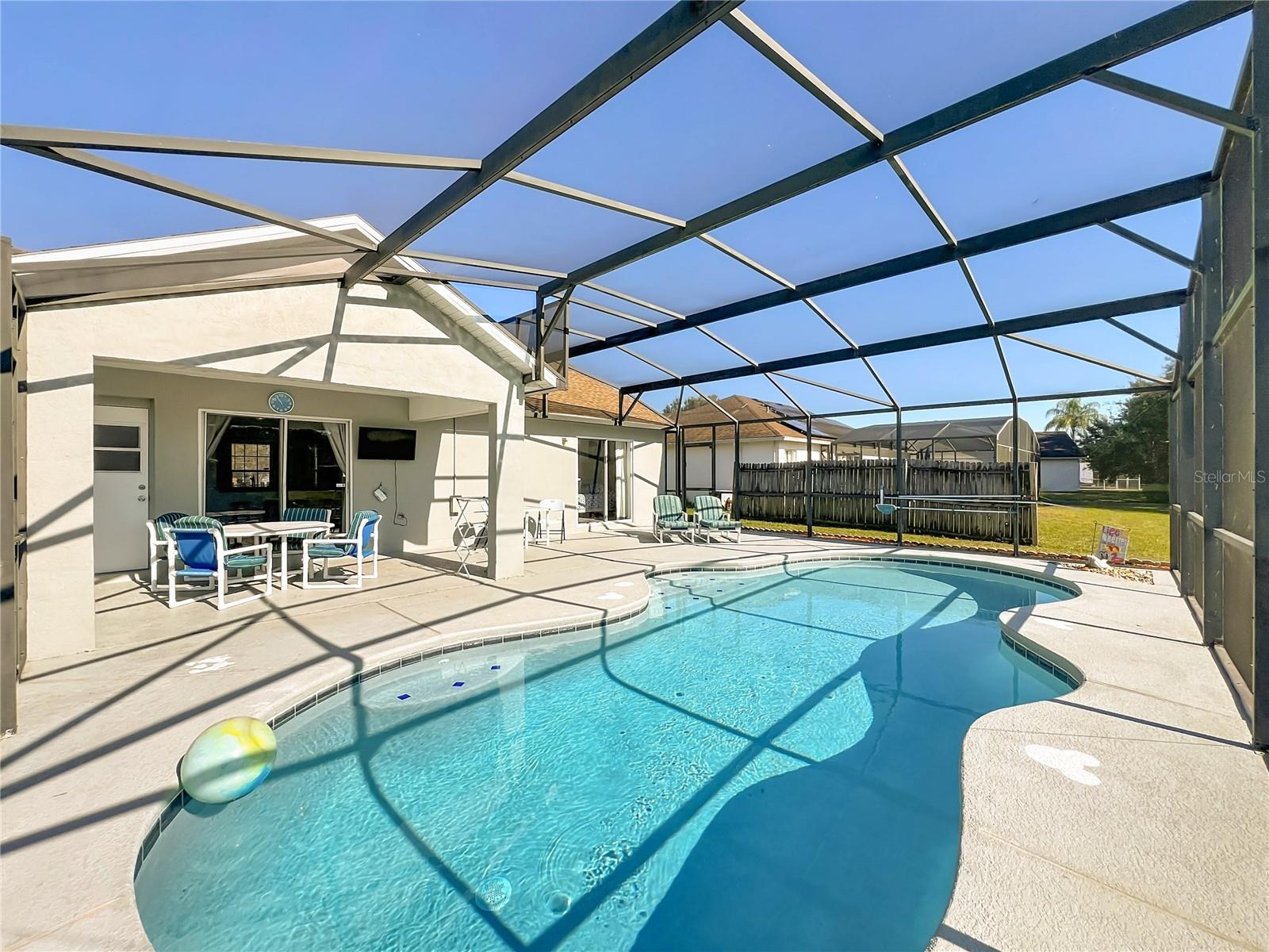 ALLAMANDA GRACE AT CRESCENT LAKES - Residential