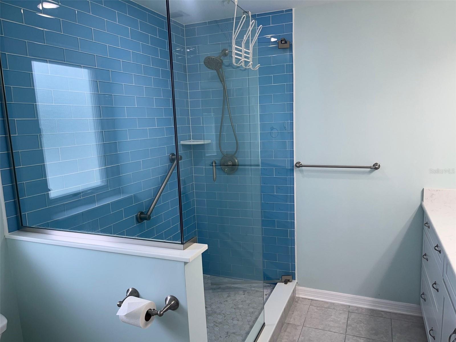 THREE PALMS POINT - Residential Lease