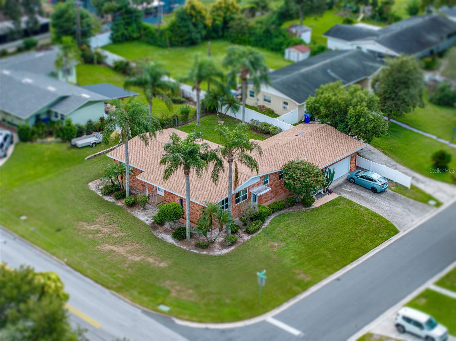 GLENDALE MANOR - Residential