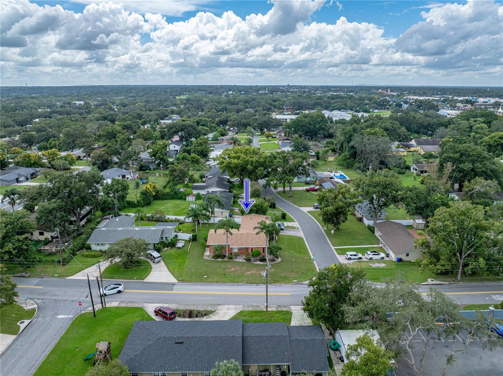 GLENDALE MANOR - Residential