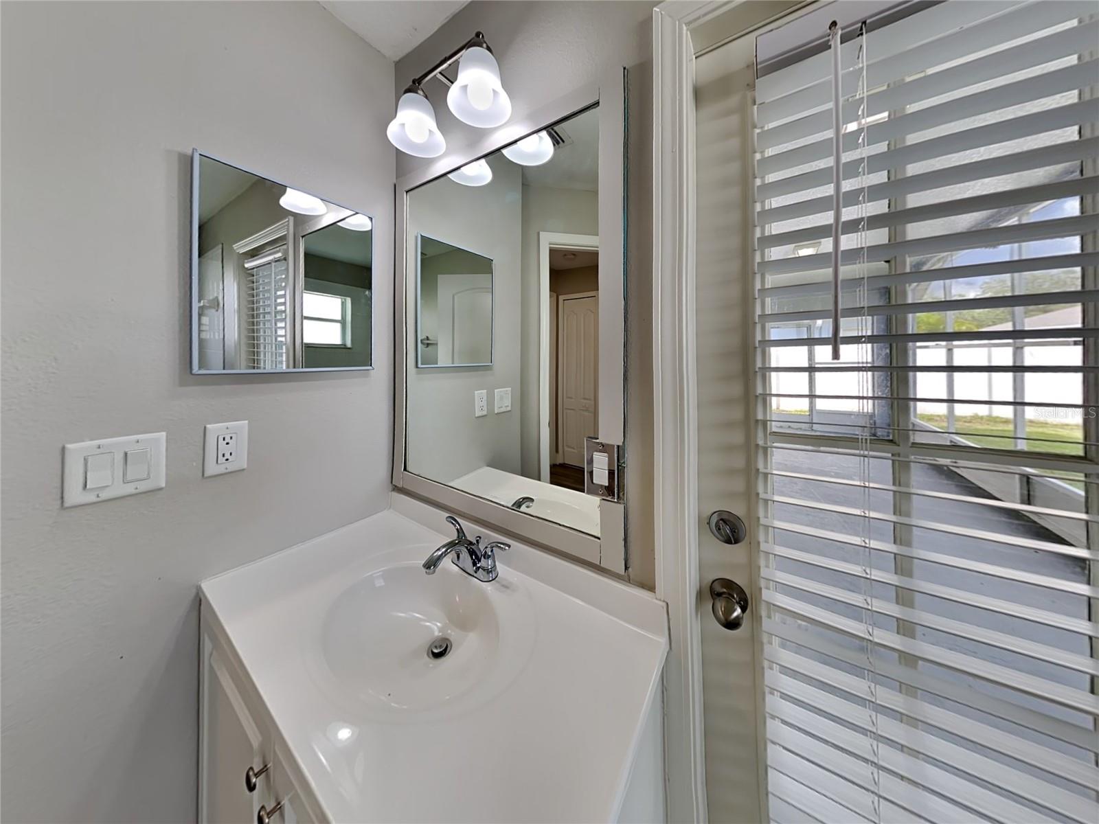 SUNCOAST MEADOWS INCREMENT 02 - Residential Lease