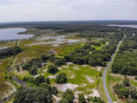 A home in OCKLAWAHA