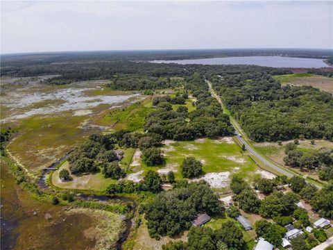 A home in OCKLAWAHA