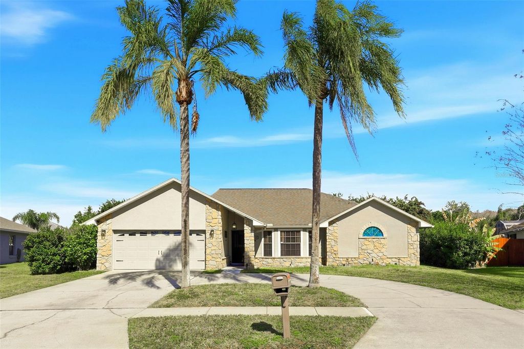 Photo of 2350 Sweetwater Boulevard, Saint Cloud, FL 34772 (MLS # S5142269)