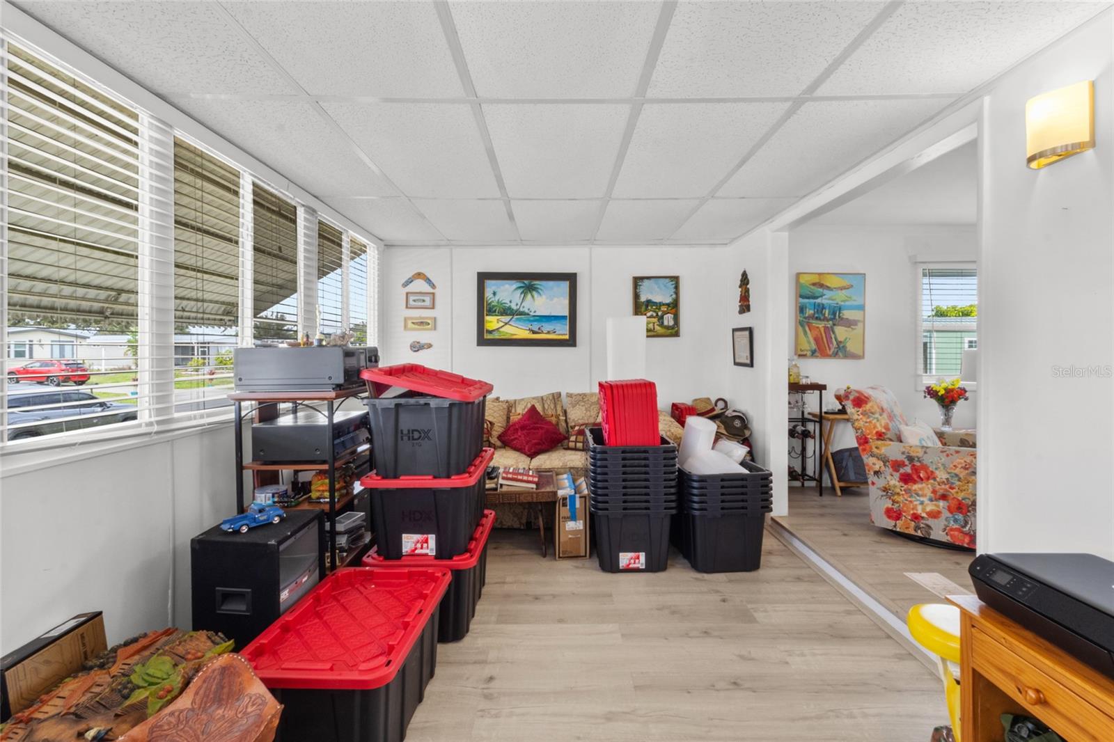 HOLIDAY MOB ESTATE 3RD ADD - Residential