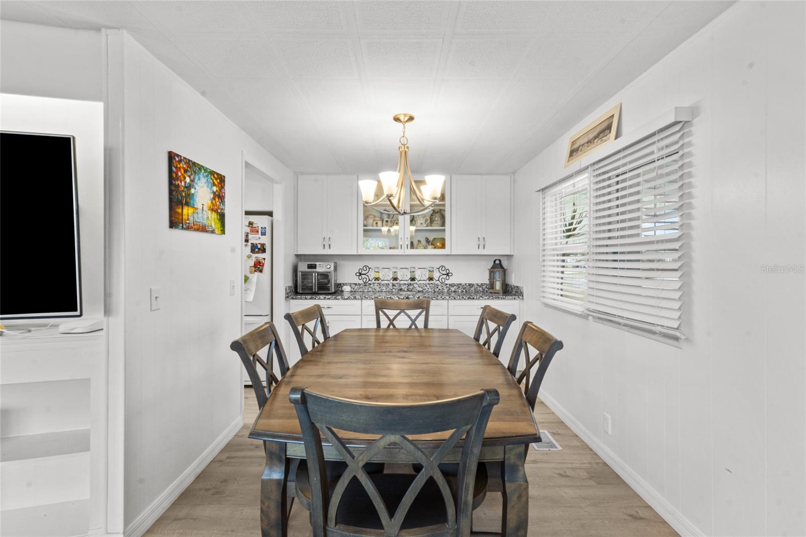 HOLIDAY MOB ESTATE 3RD ADD - Residential