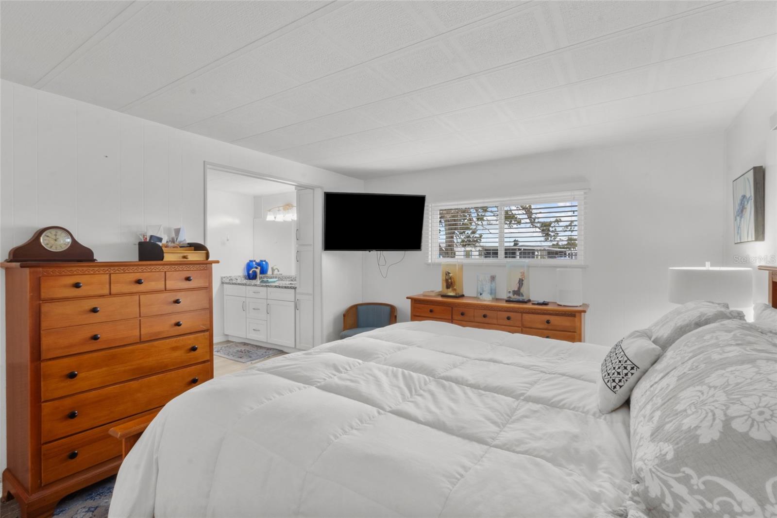 HOLIDAY MOB ESTATE 3RD ADD - Residential