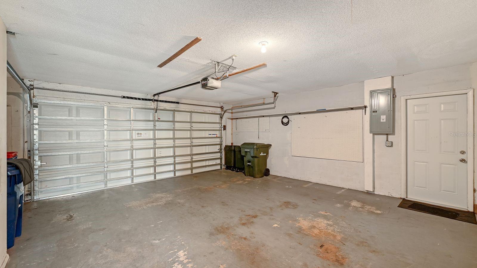 GULF GATE WOODS - Residential