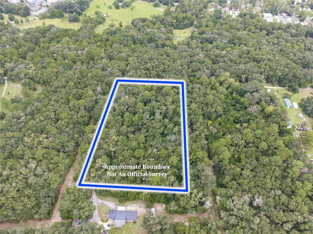 Photo of SW 57th Rd, Gainesville, FL 32608 (MLS # GC543111)