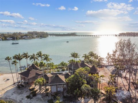 A home in LONGBOAT KEY