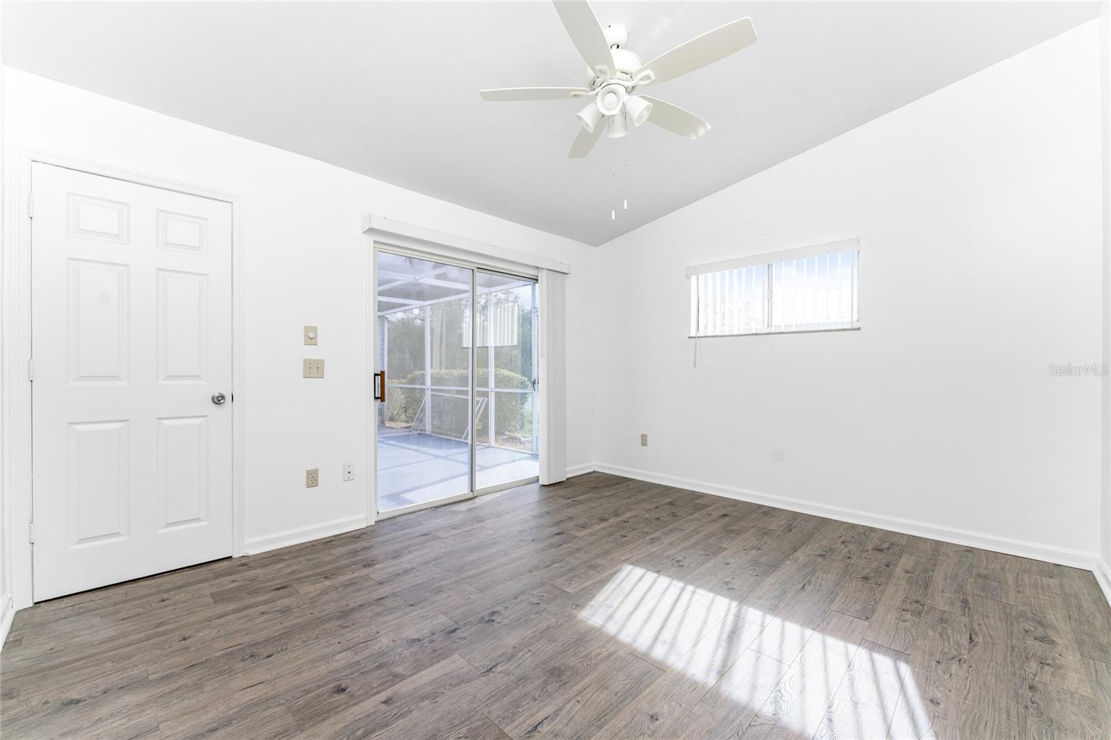 LOVELAND COURTYARDS PH 03 - Residential