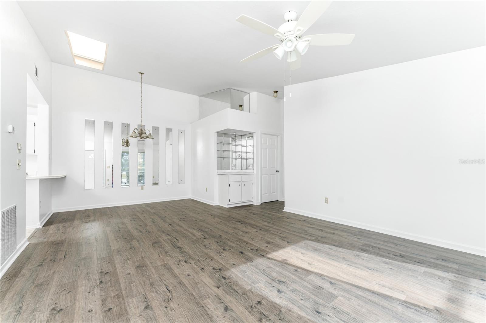 LOVELAND COURTYARDS PH 03 - Residential