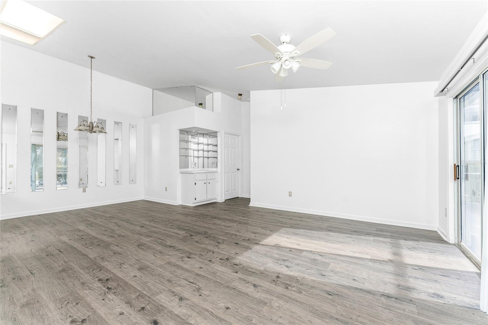 LOVELAND COURTYARDS PH 03 - Residential