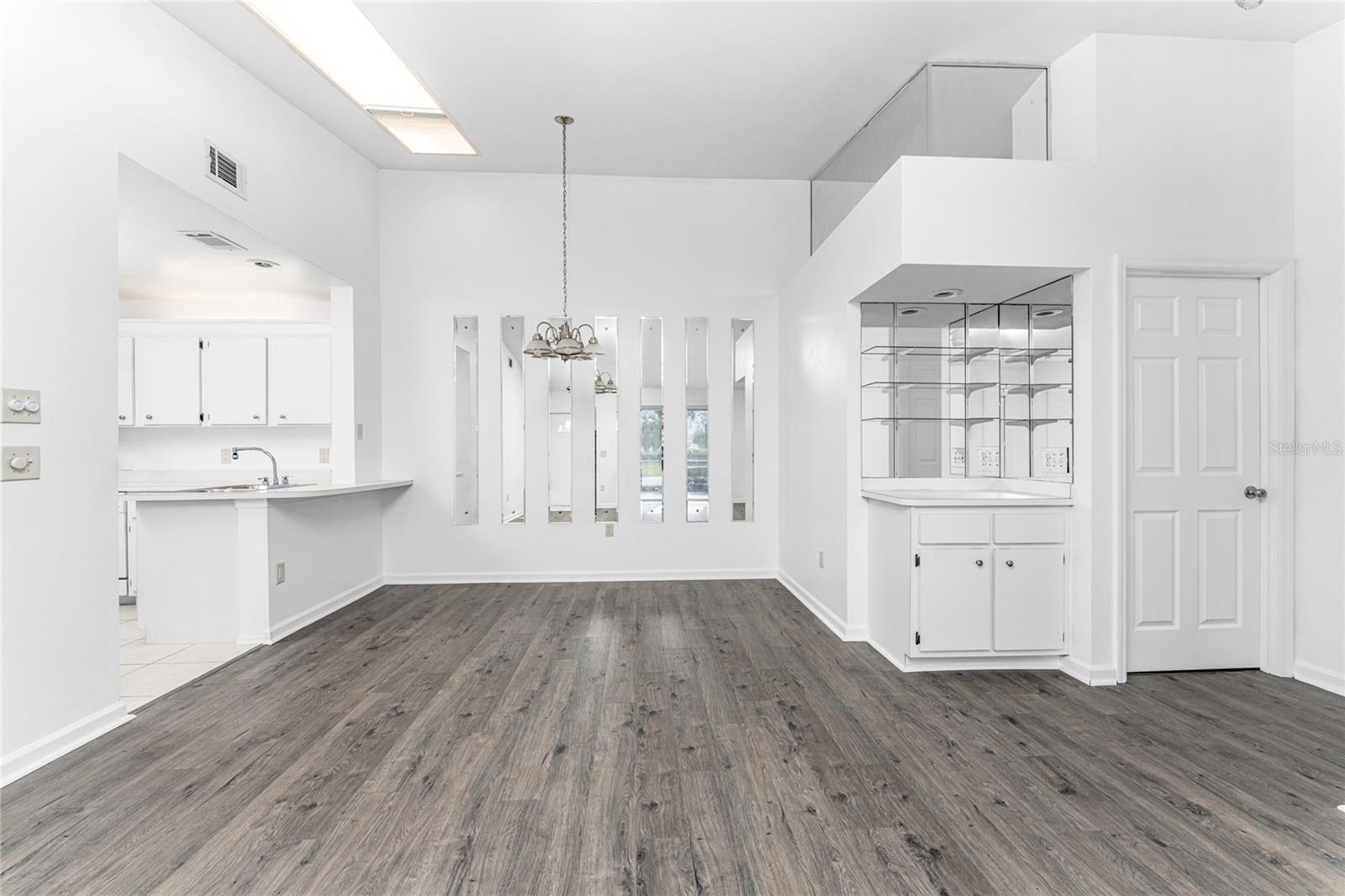 LOVELAND COURTYARDS PH 03 - Residential