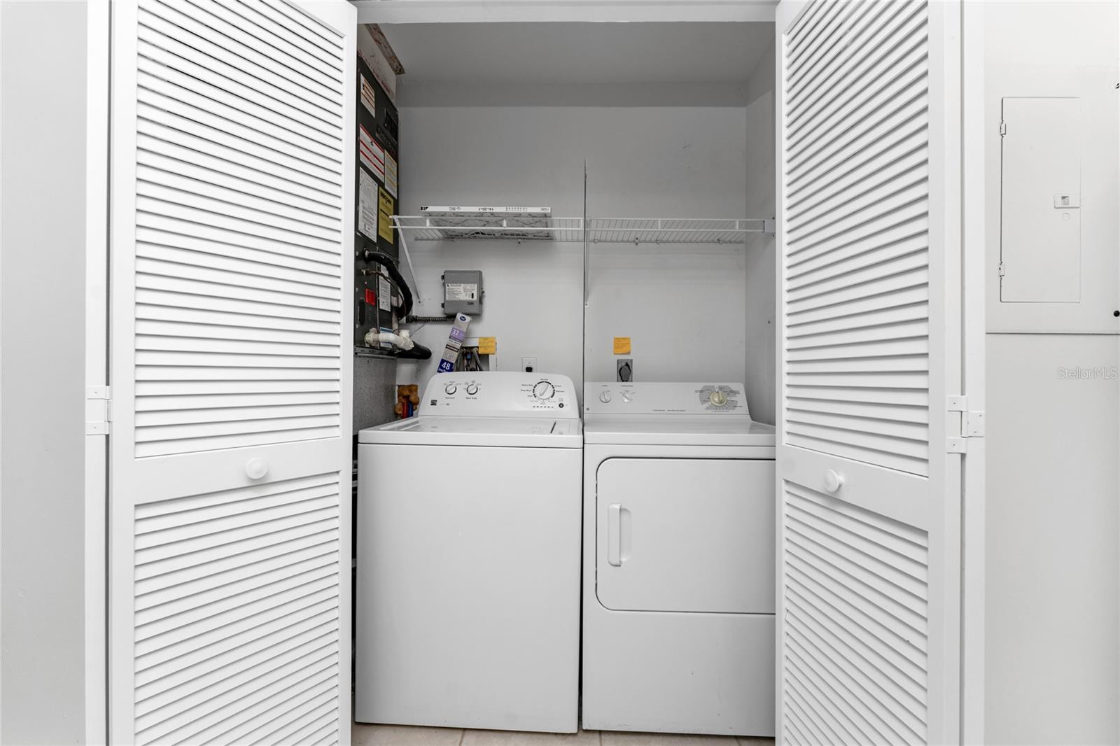 LOVELAND COURTYARDS PH 03 - Residential