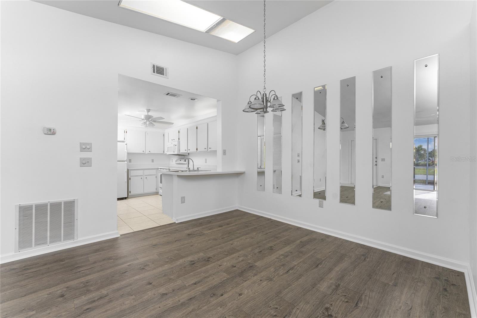 LOVELAND COURTYARDS PH 03 - Residential