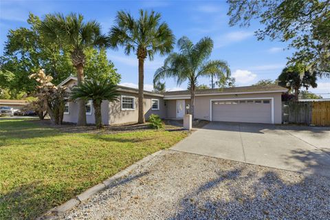Photo of 1404 Stratford Road, Maitland, FL 32751 (MLS # O6387116)