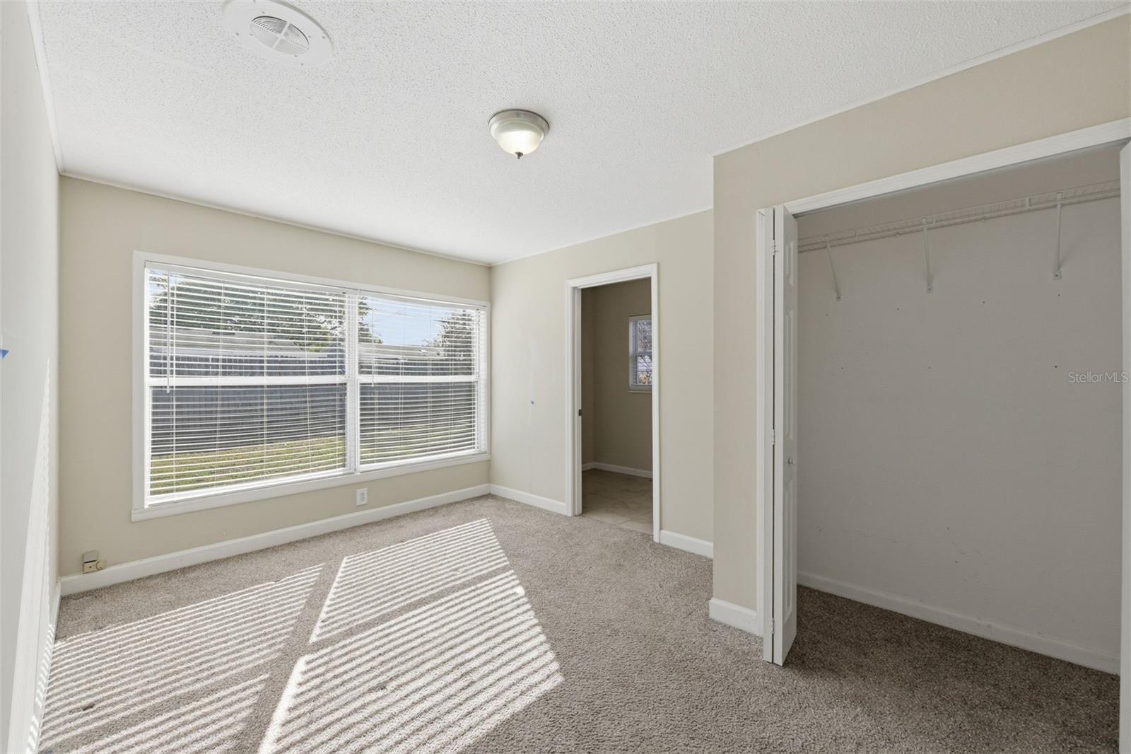 ENGLISH ESTATES UNIT 1 - Residential