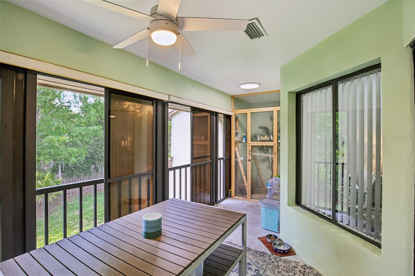 LANDMARK OAKS CONDO - Residential