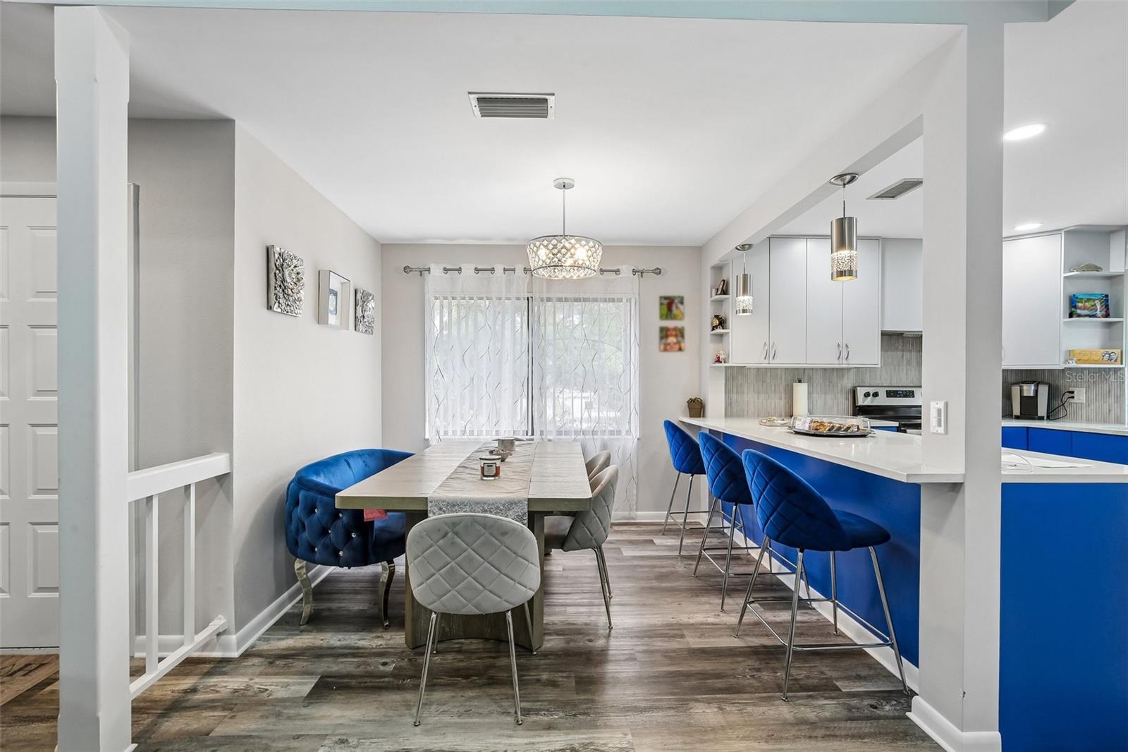 LANDMARK OAKS CONDO - Residential