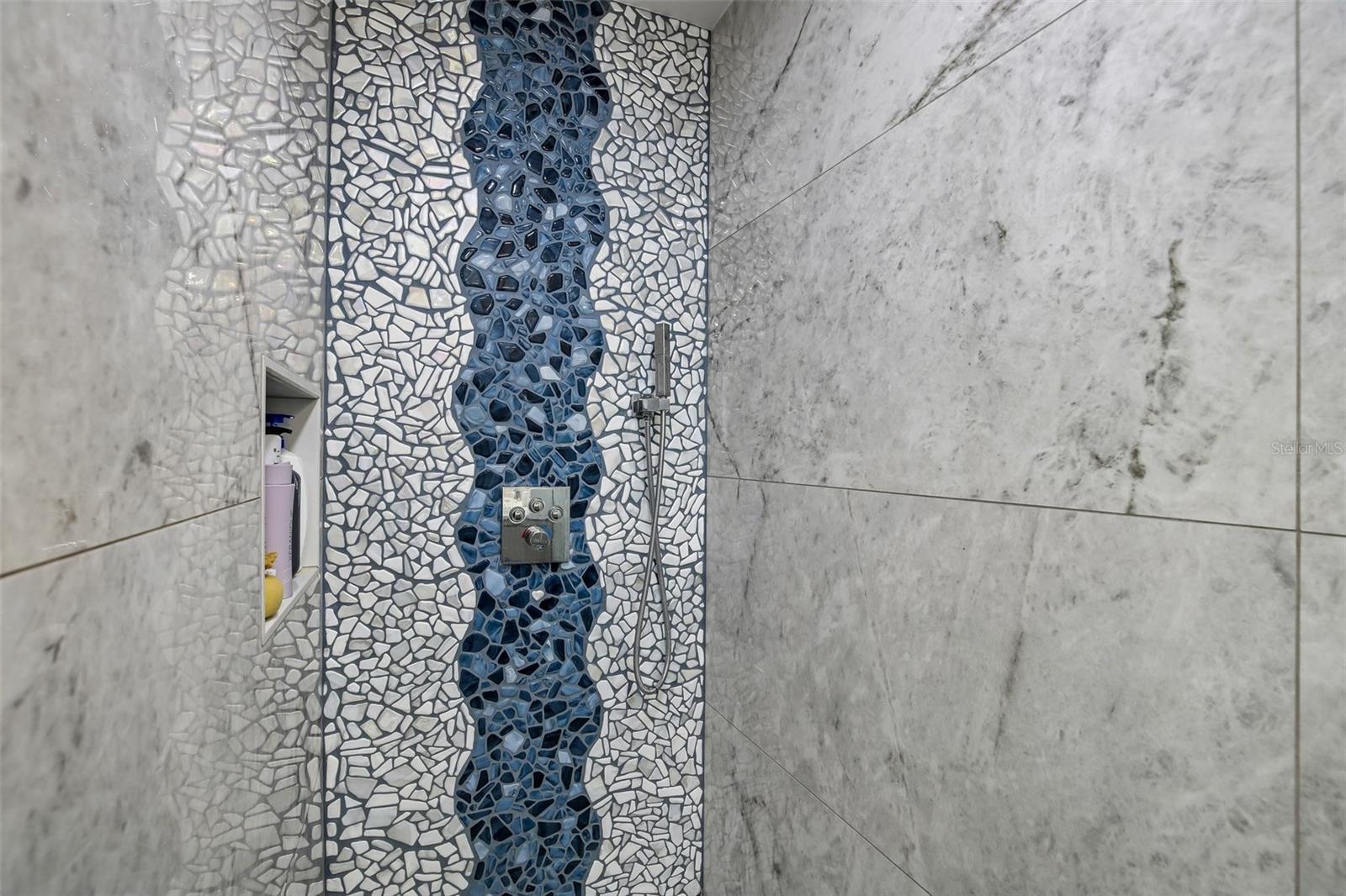 LANDMARK OAKS CONDO - Residential