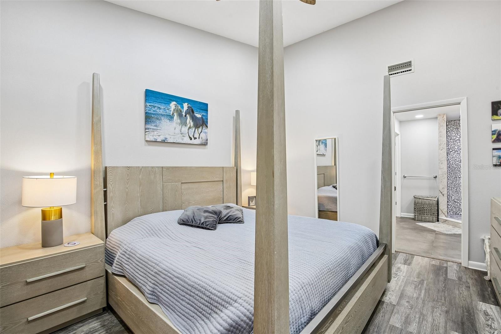 LANDMARK OAKS CONDO - Residential