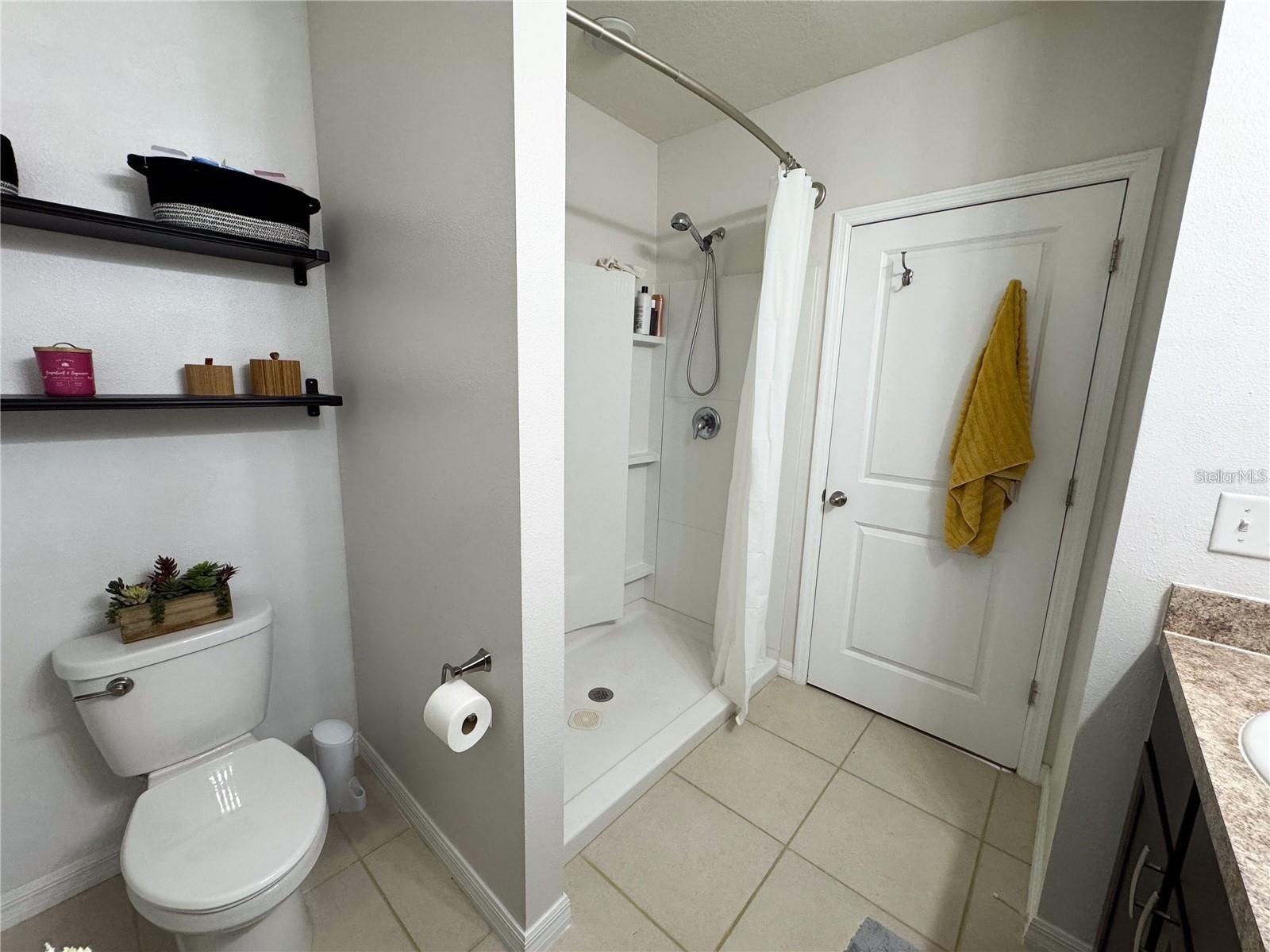 CARLTON LAKES WEST PH 2B - Residential