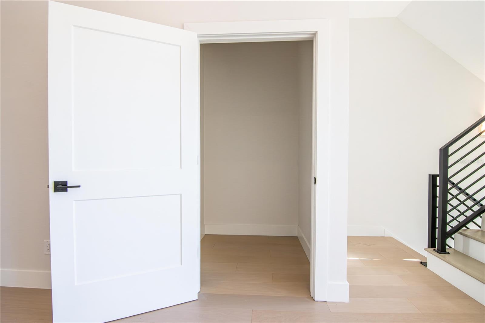 STRUM PLACE - Residential