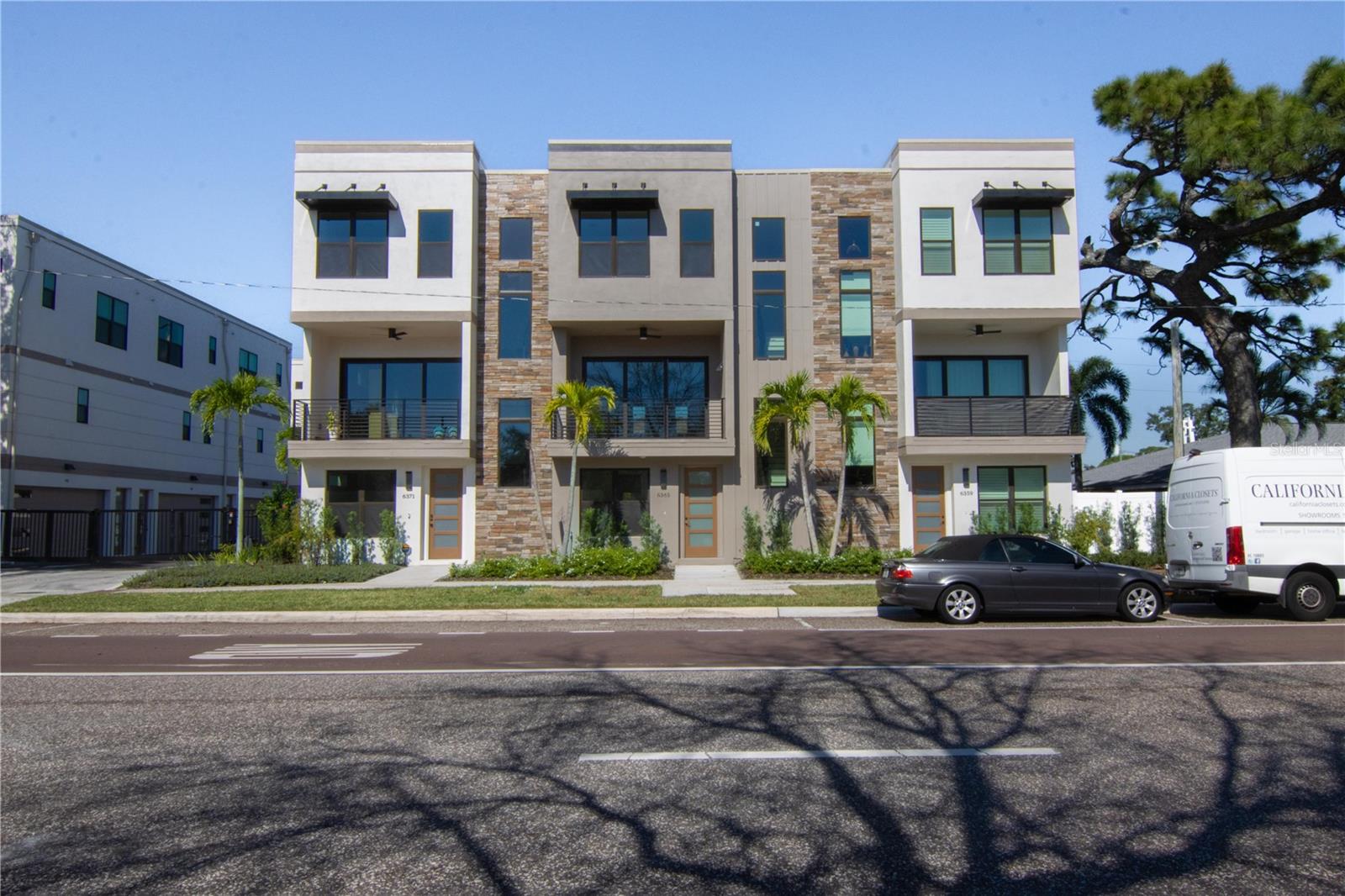 STRUM PLACE - Residential