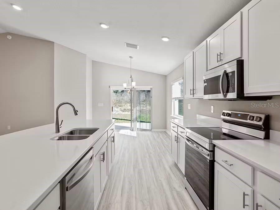 Photo of 12319 Alteza Circle, Riverview, FL 33579 (MLS # L4965676)