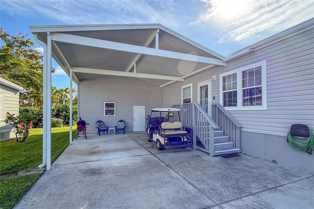 Photo of 1 Meadow Circle, Ellenton, FL 34222 (MLS # A4671311)