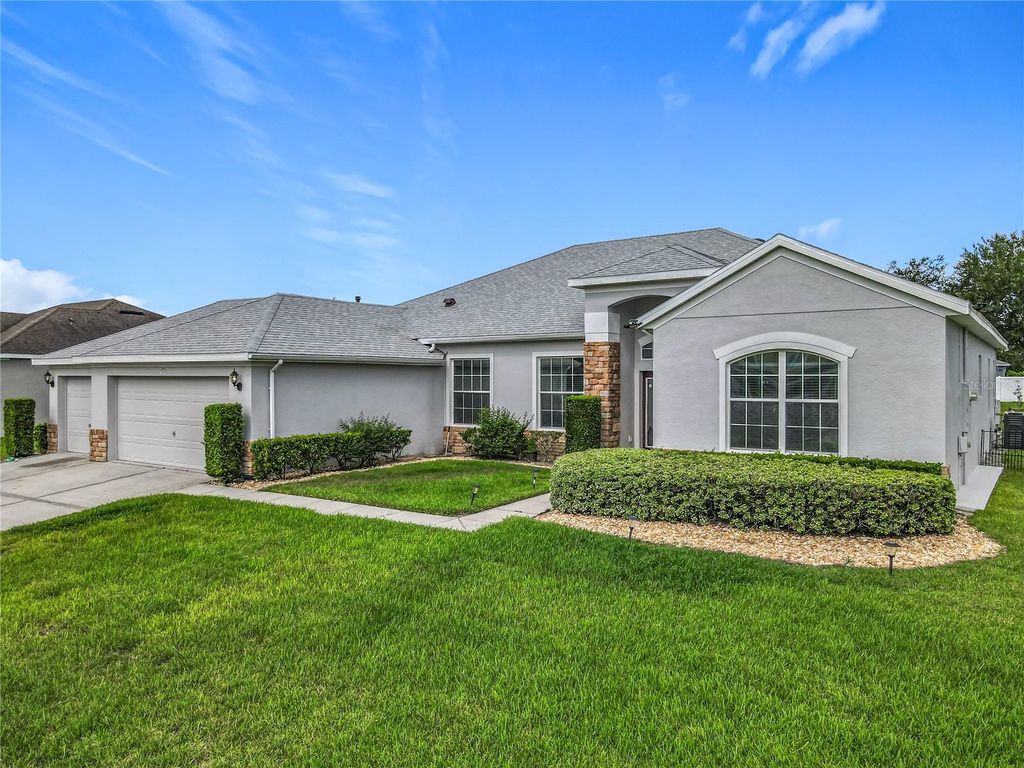 Photo of 3731 Peaceful Valley Drive, Clermont, FL 34711 (MLS # G5107121)