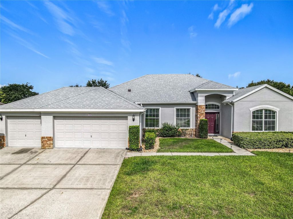 Photo of 3731 Peaceful Valley Drive, Clermont, FL 34711 (MLS # G5107121)