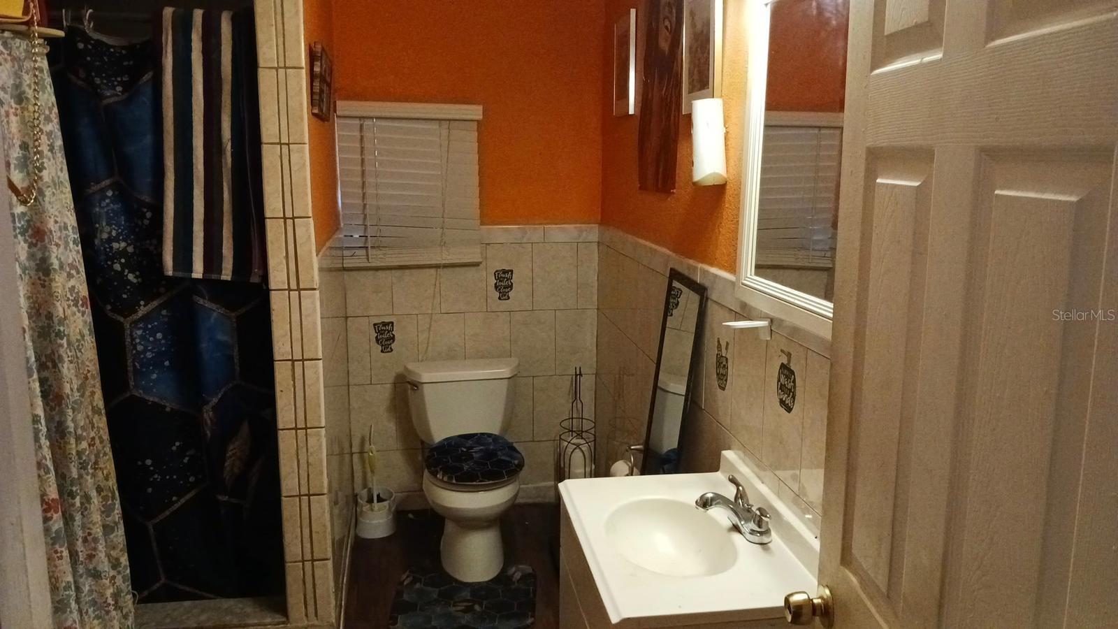 WAGNER SUB - Commercial Sale