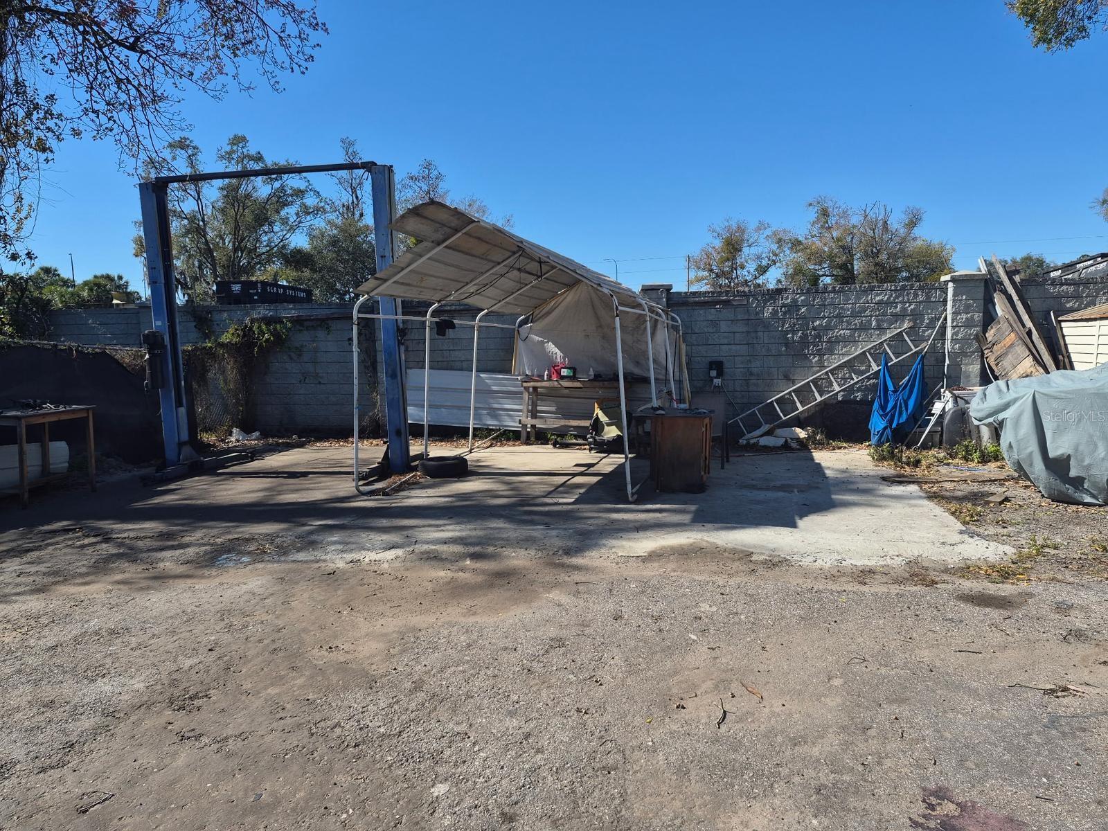 WAGNER SUB - Commercial Sale