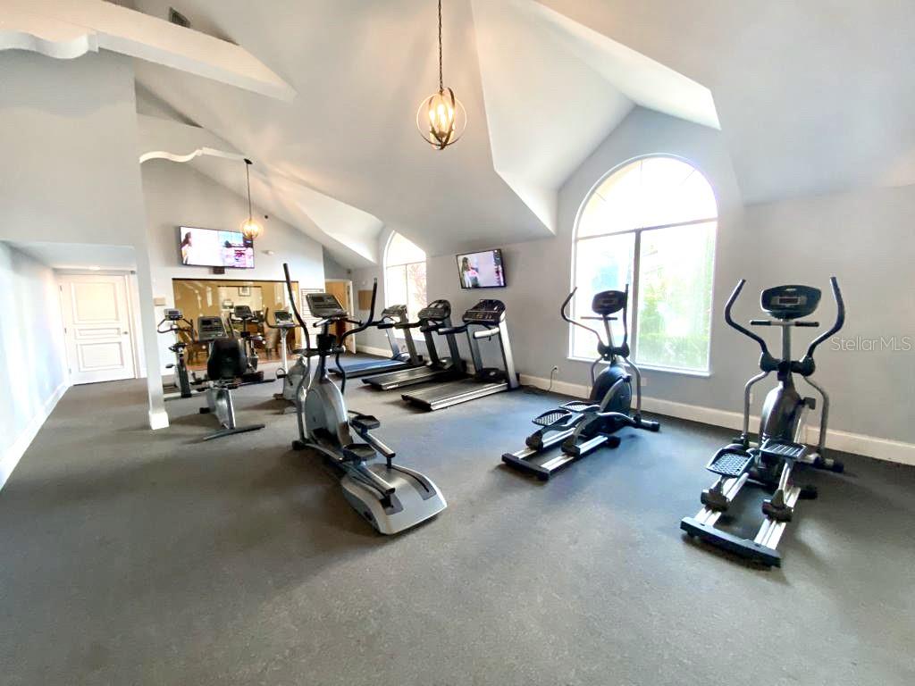 RESIDENCES AT VILLA MEDICI - Residential Lease