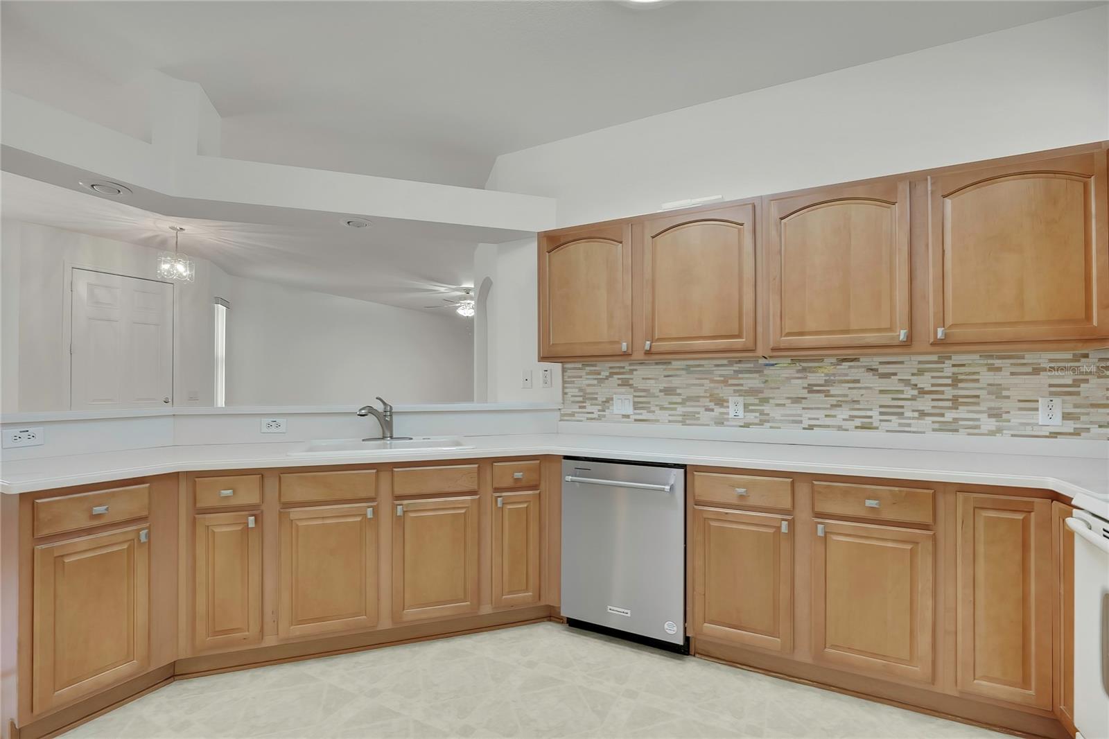 GROVES PH 02 - Residential