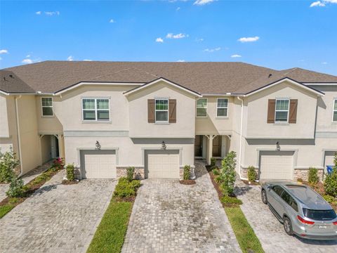 Photo of 26008 Woven Wicker Bend, Lutz, FL 33559 (MLS # TB8487100)