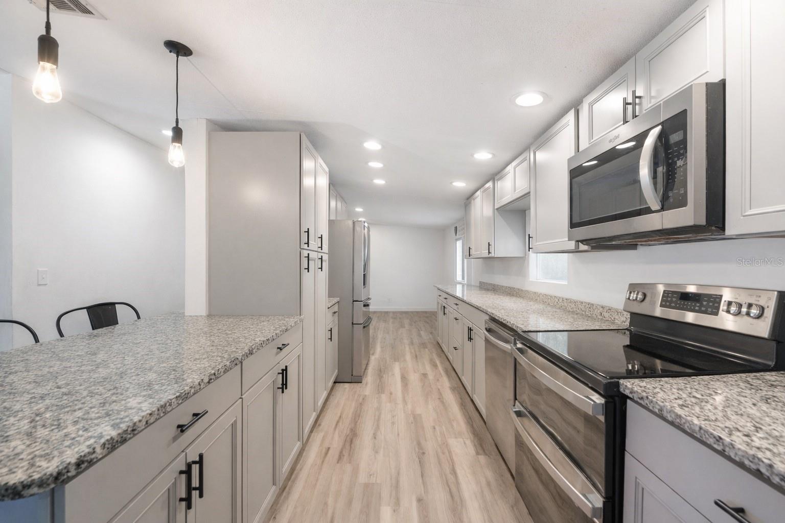 LAKEWOOD ACRES SUB - Residential