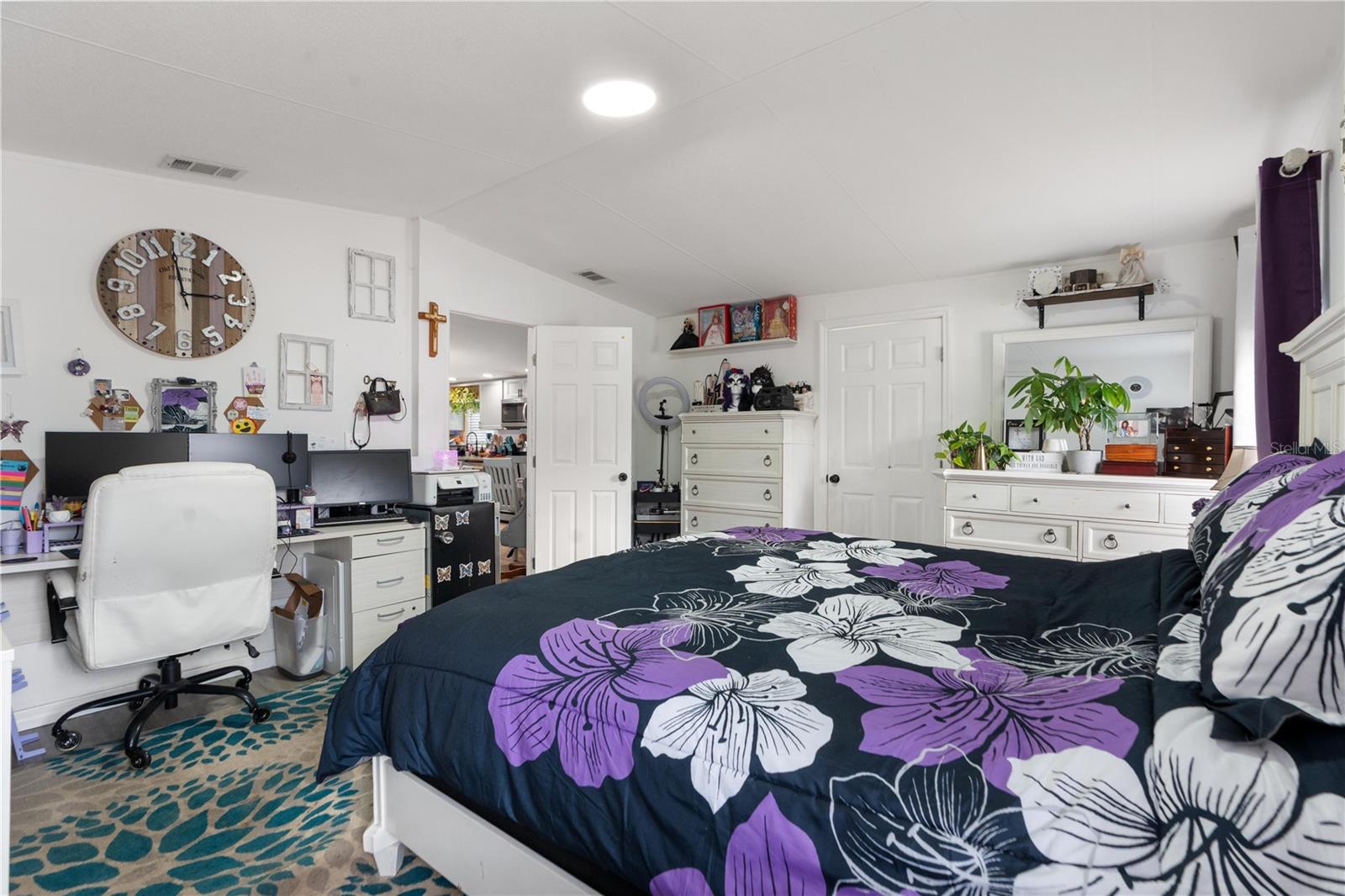 LAKEWOOD ACRES SUB - Residential