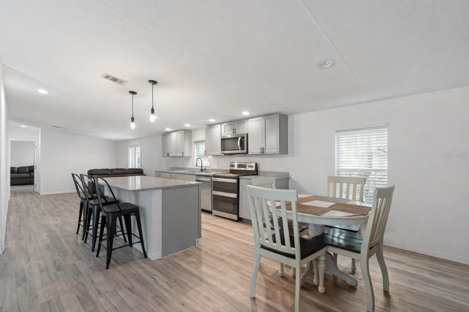 LAKEWOOD ACRES SUB - Residential